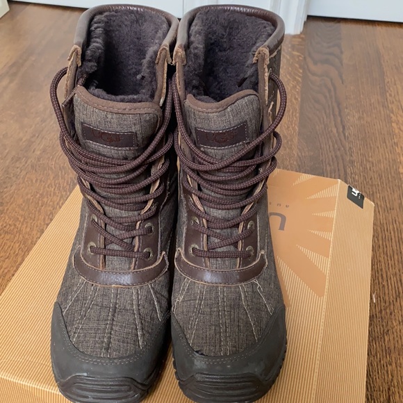 UGG boots - Picture 2 of 10